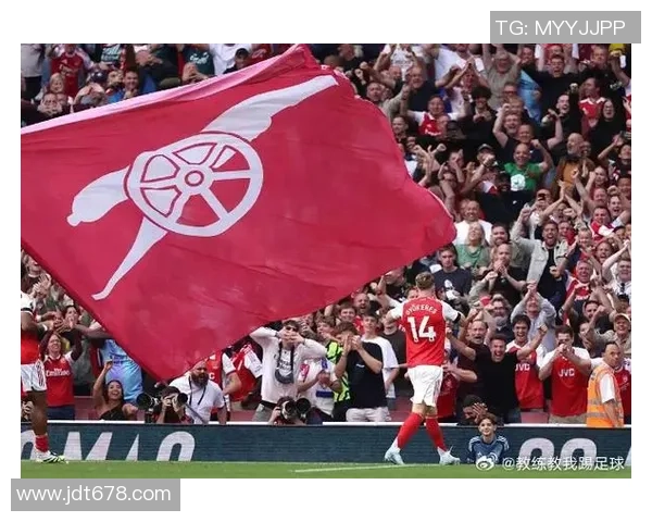 曼城主场小胜阿森纳一球夺得关键三分巩固争冠地位 曼城主场小胜阿森纳一球夺得关键三分巩固争冠地位