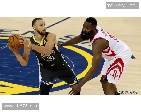 库里:我与哈登相互尊重和赏识,杰出的阵型深度帮咱们坚持竞争力 库里:我与哈登相互尊重和赏识,杰出的阵型深度帮咱们坚持竞争力