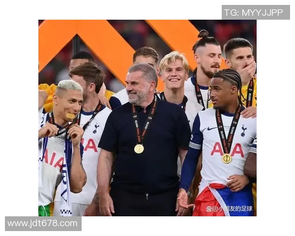 球迷情绪的改变？维卡里奥：我是老练的男人了，能应对这些事